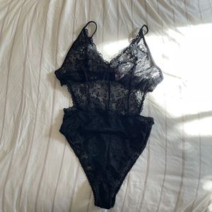 Savage X Fenty Lace Bodysuit